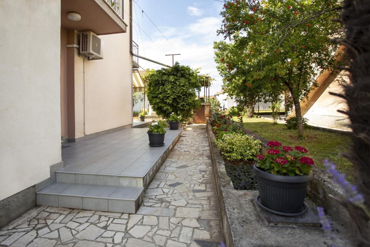 Apartman With A Parking Space - 20535